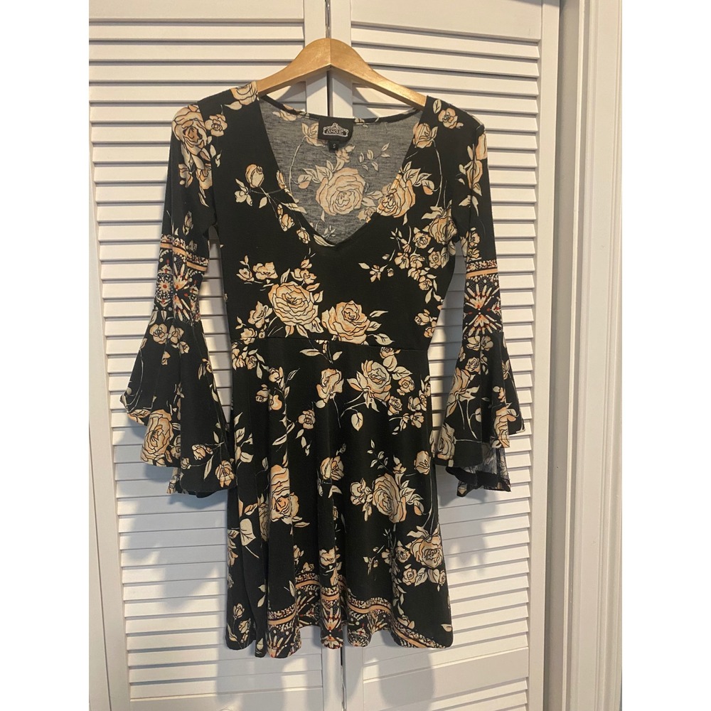 Angie Black Floral Bell Sleeve Mini Dress Boho V-Neck Small